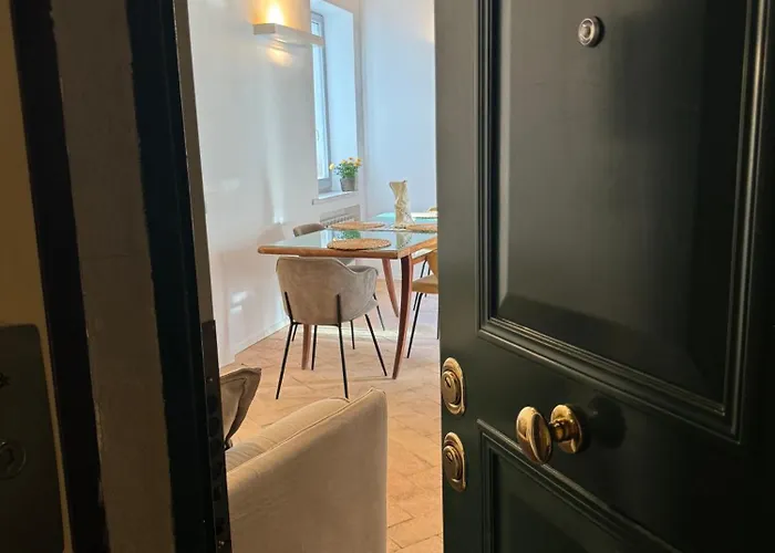 Labanca's Luxury Navona *